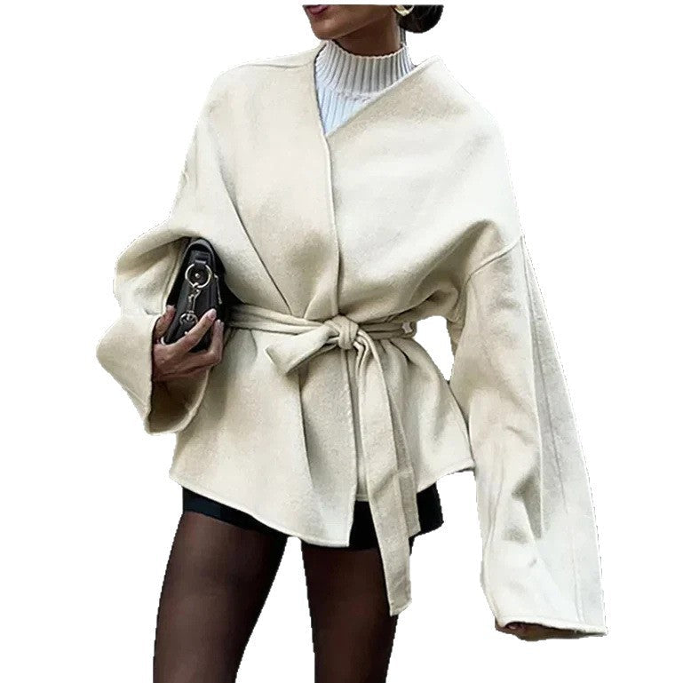 Amélie Duchamp | Luxurious Oversized Women's Coat with Belt 5