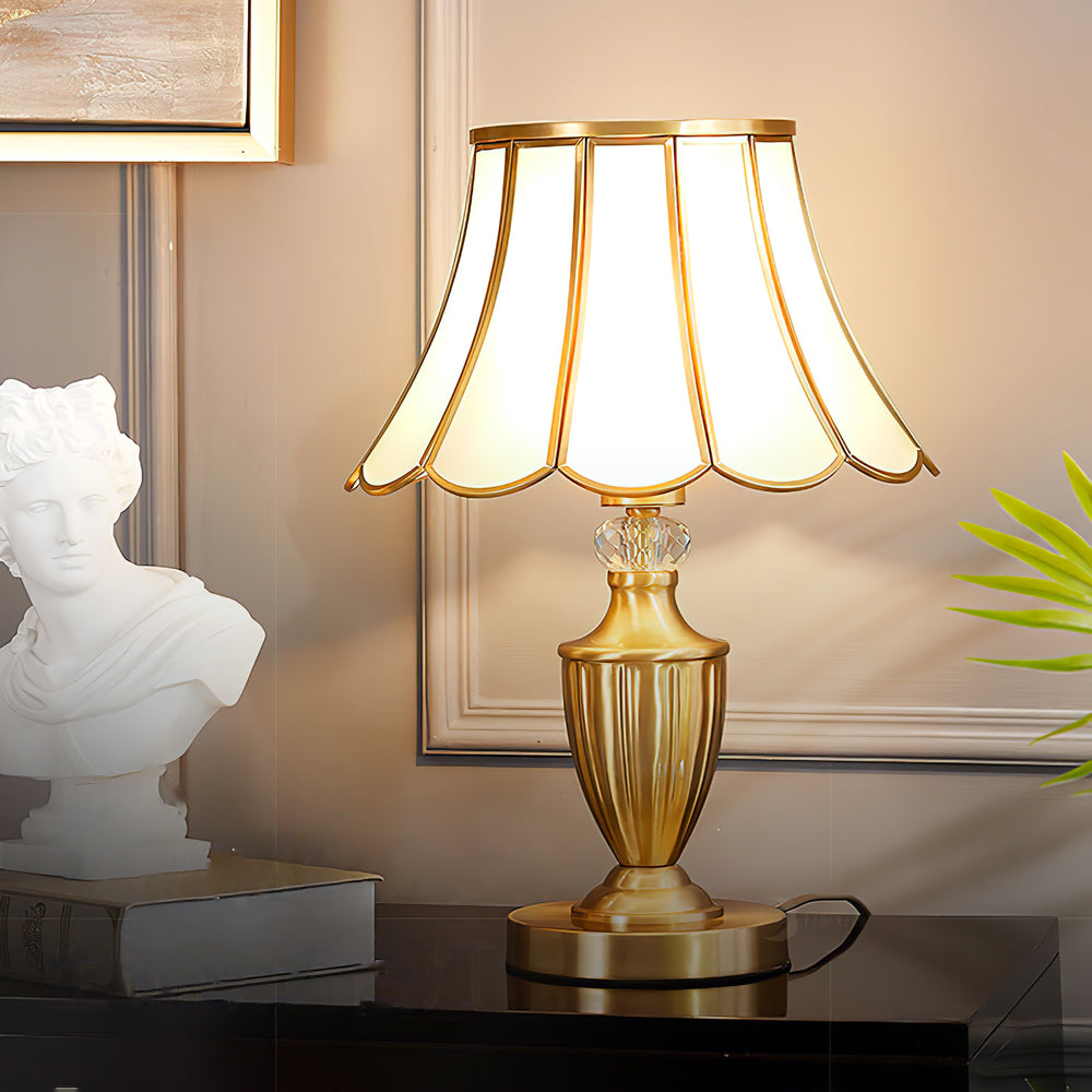 ChicLuxe – Minimalist Table Lamp with Gold Stem 1