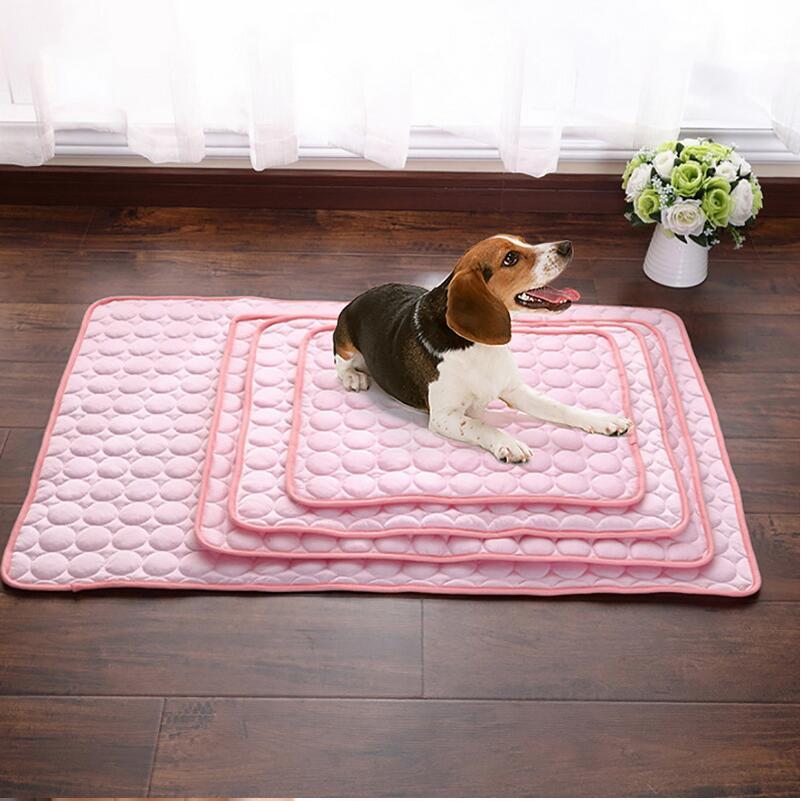 Chillpet - Luxury Cooling Cloth for Pets - Breathable Ice Cream Material 1
