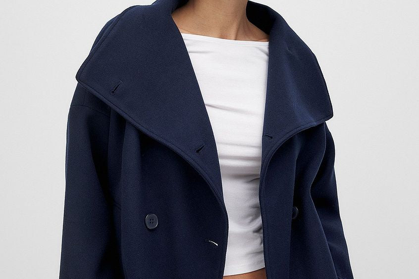 Elise Elegance | Luxury Double-Breasted Short Coat 1