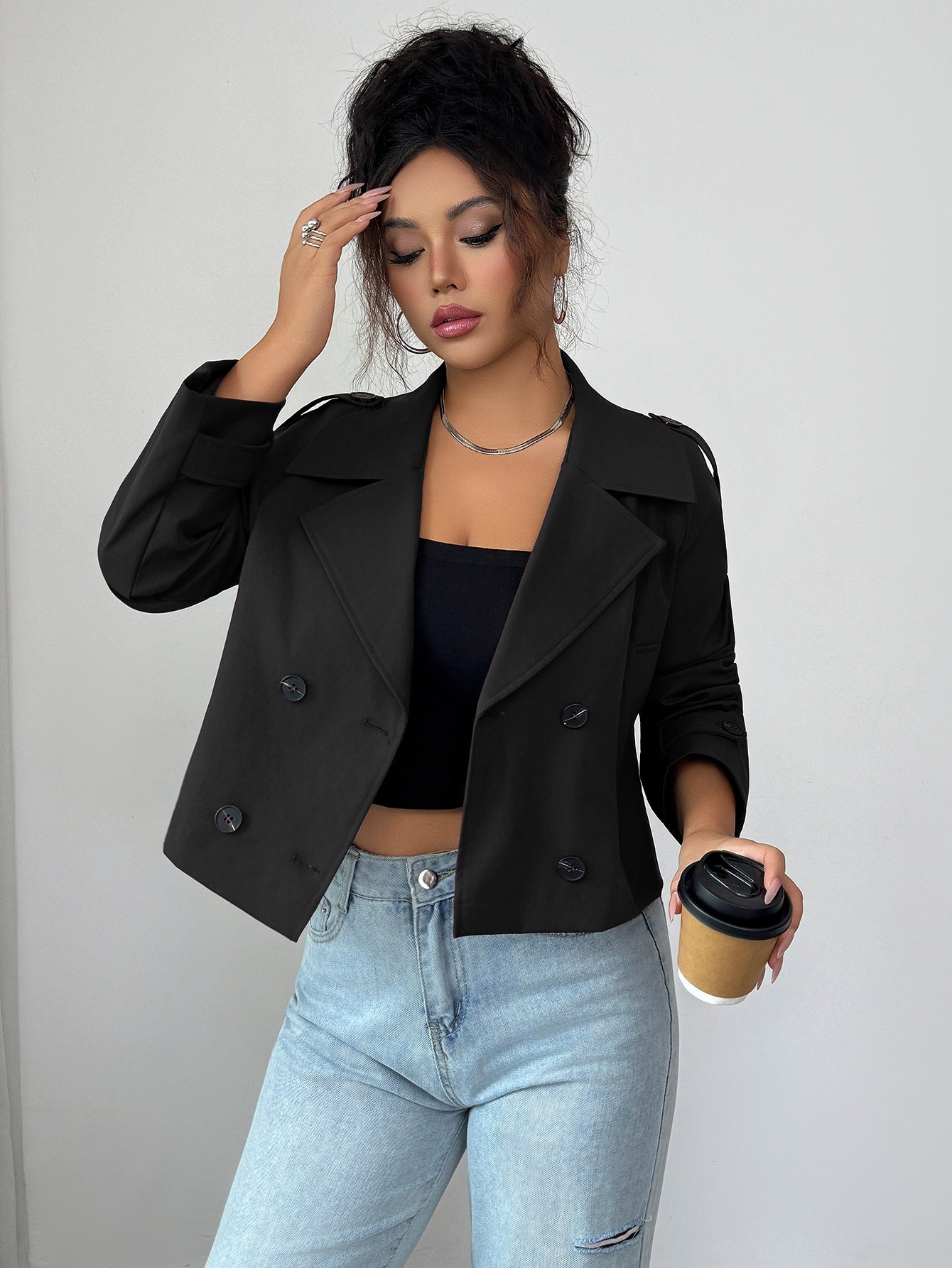 Emilia Kwon | Knitted Slim Fit Cardigan with Buttons 5