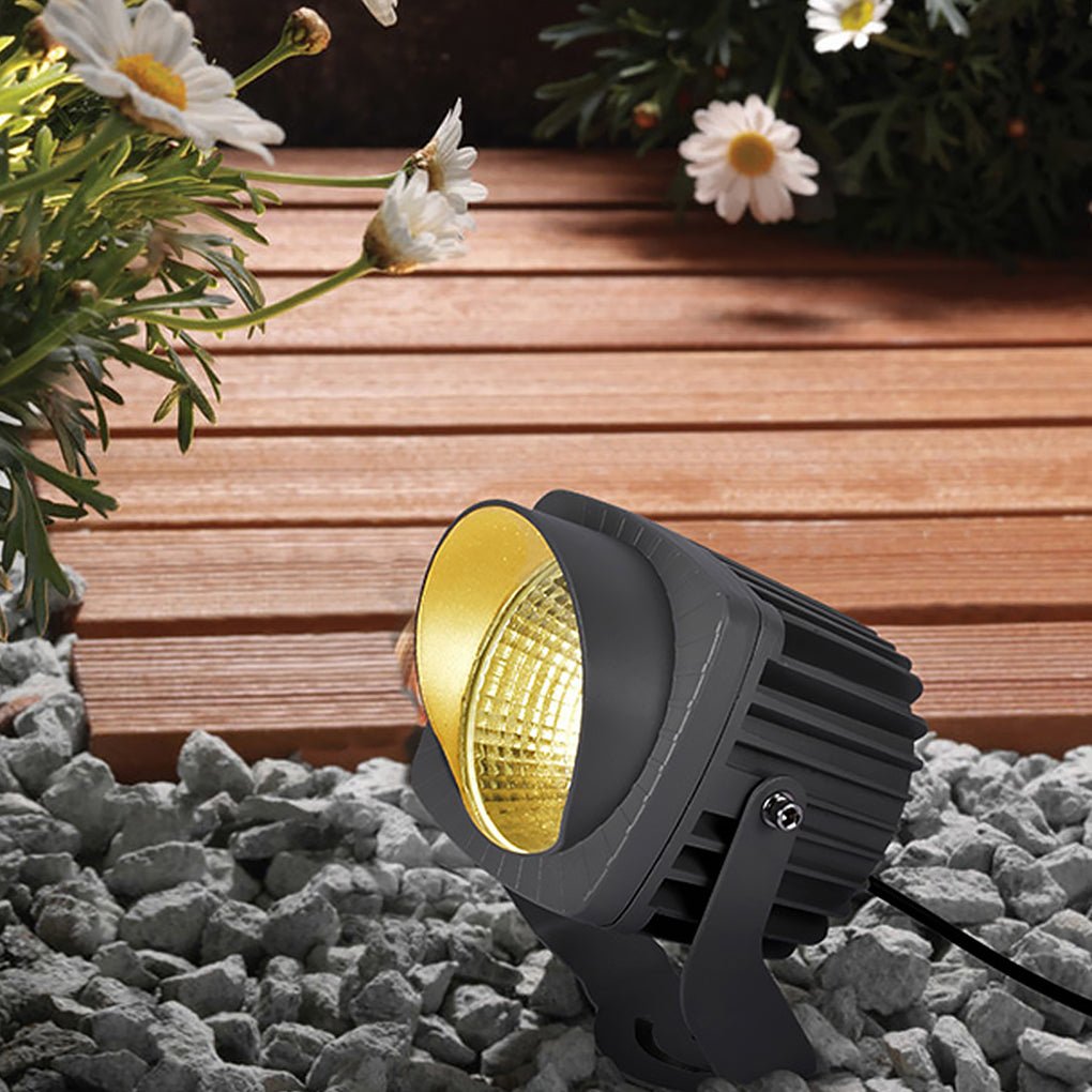 EverGlow Solar Spotlights – Weather-Resistant LED Outdoor Lights for Trees, Fences, and Pathways, offering solar-powered, long-lasting illumination. 2
