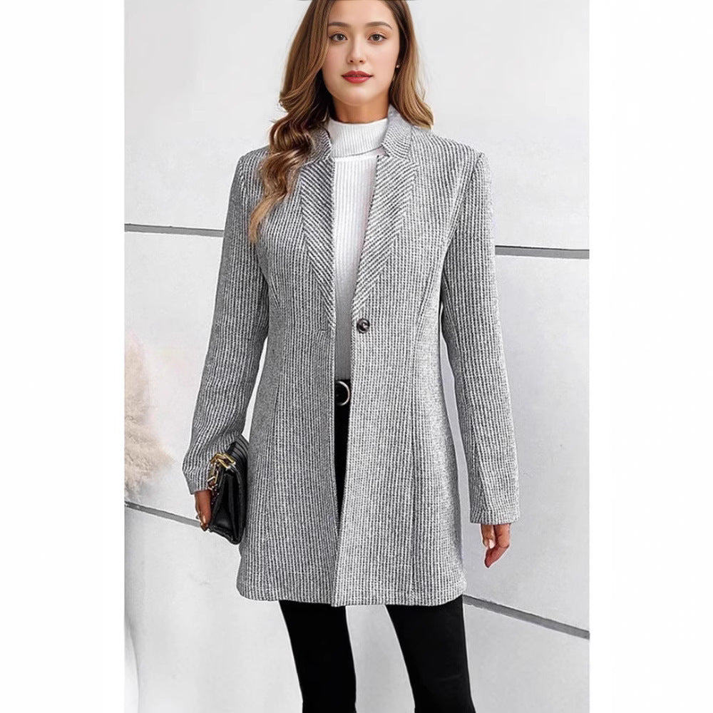 Isabelle Roche | Elegant Knitted Blazer with Lapel Collar 5