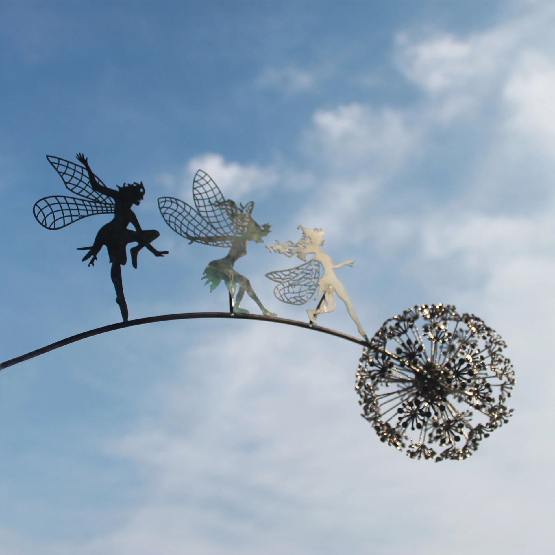 Metal Fairy Garden Sculpture – Weather-Resistant Outdoor Art for Magical Garden Decor 3