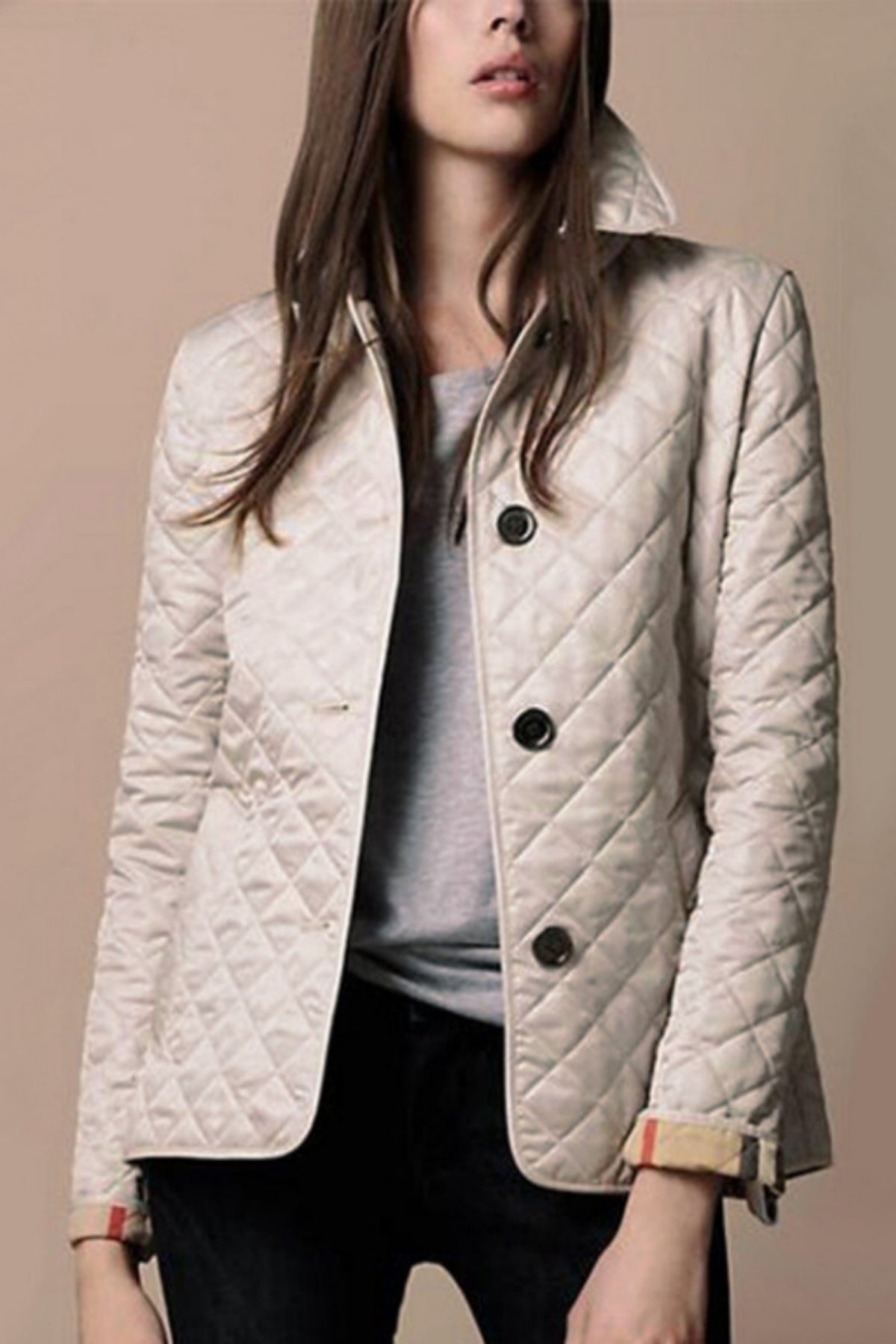 Sienna | Lightweight Women’s Winter Puffer Jacket with Classic Buttons 3