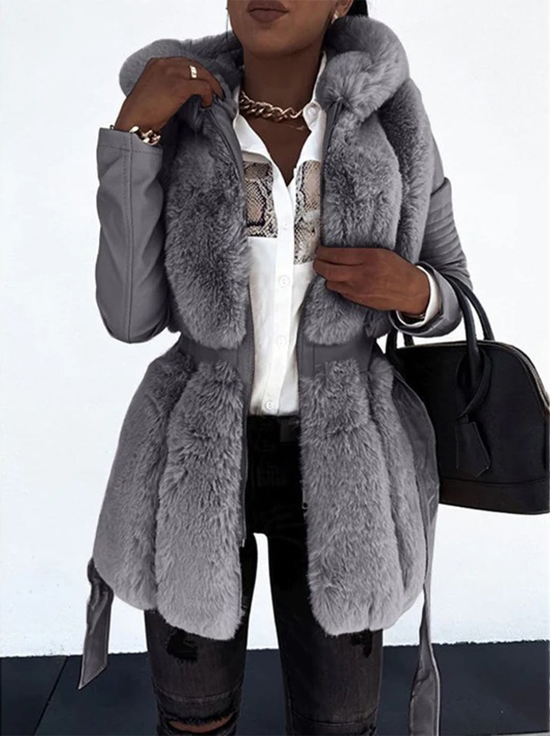 Timeless and stylish winter jacket 0