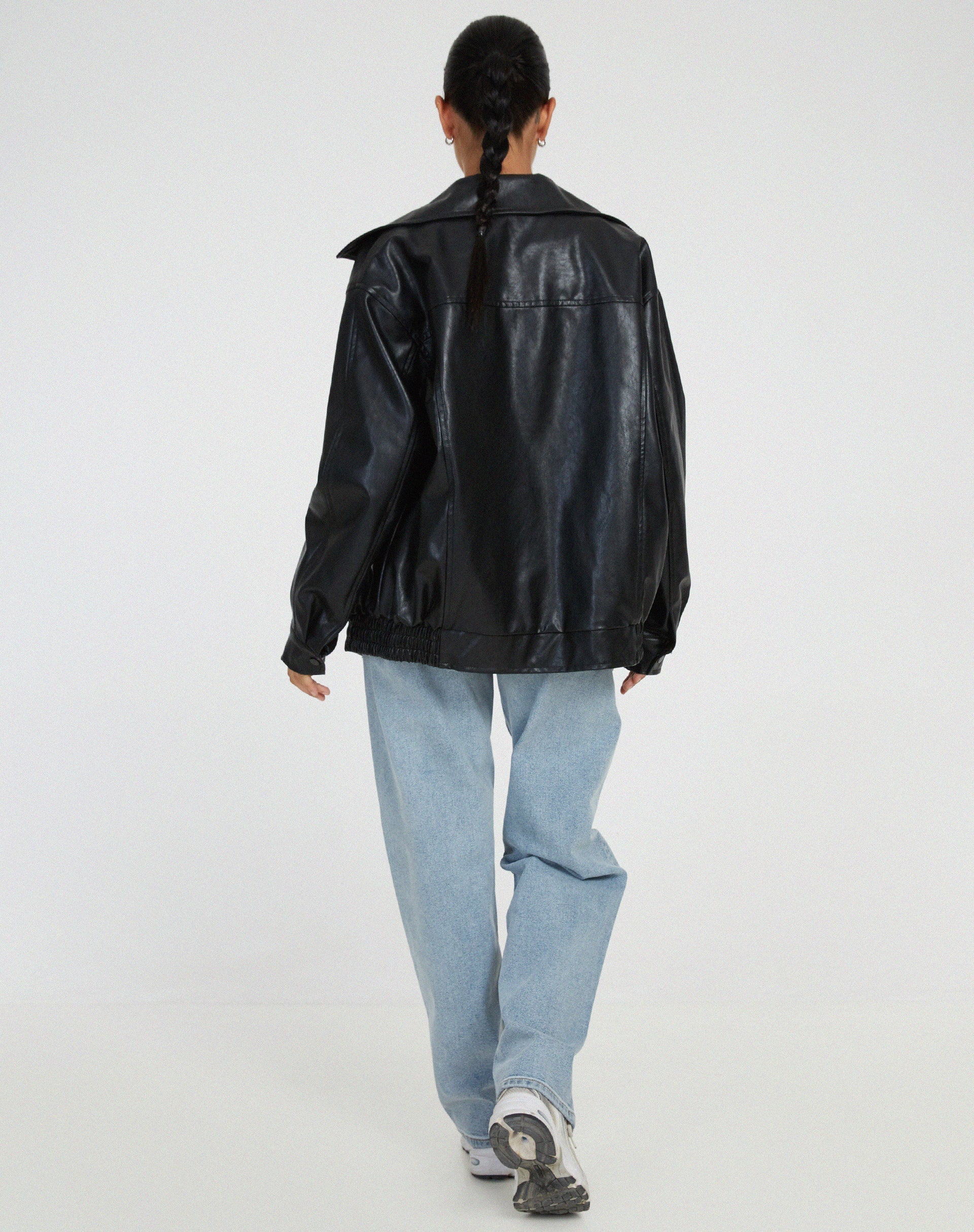 Women's oversized leather jacket 0