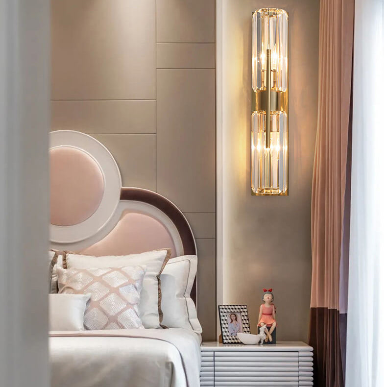 CrystalGleam – Refined Wall Sconce with Sparkling Crystal Accents 8