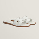 Cut-Out Strap Sandals in Flat Style 0