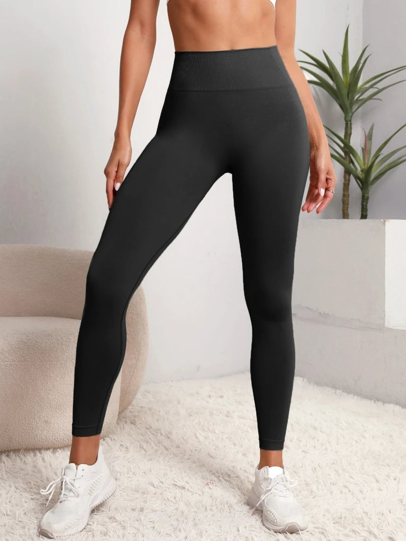 Emily | Nahtlose Sportleggings Damen mit Hochwertigem Push-Up Effekt 3