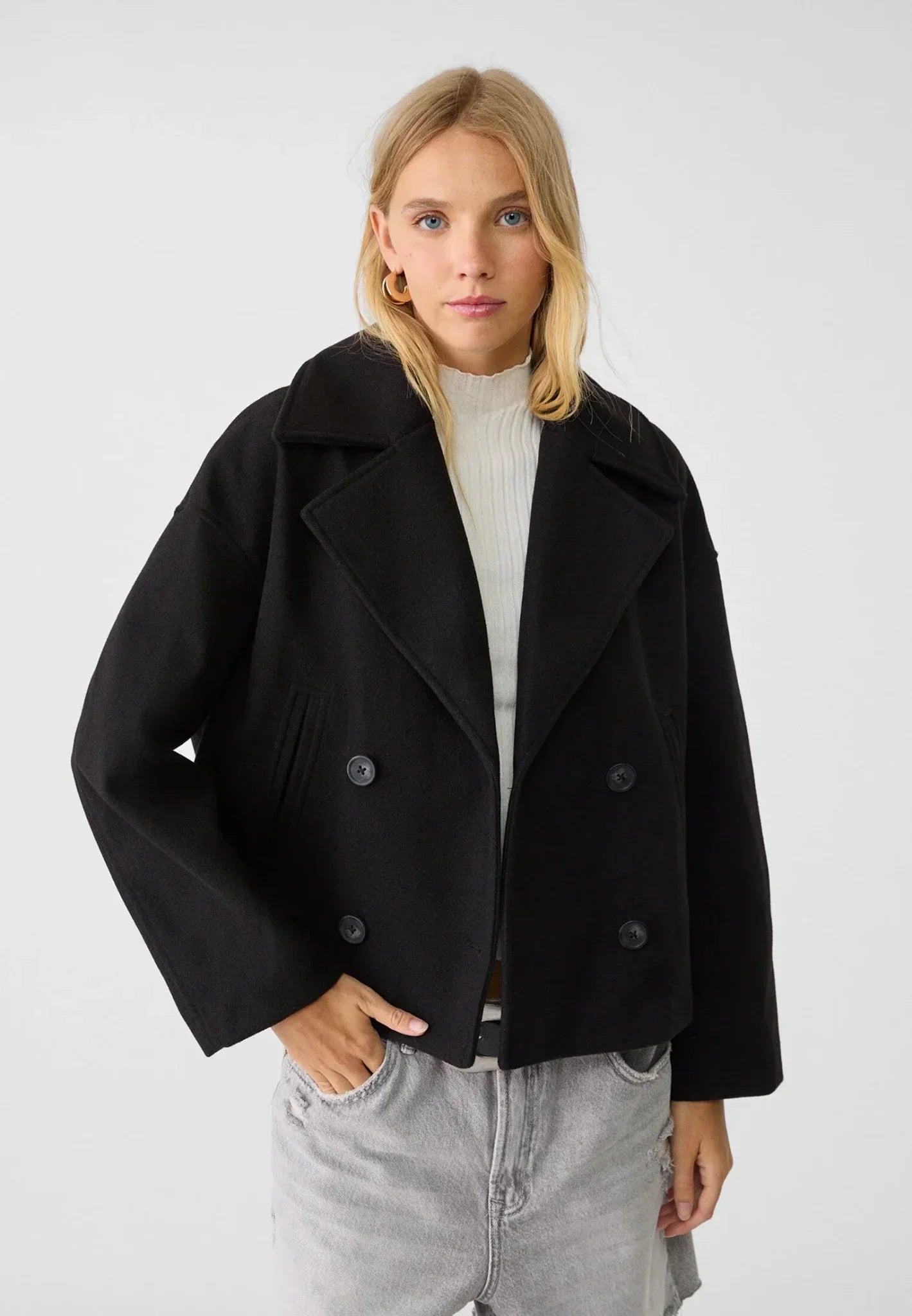 Fashionable wool-look transitional jacket for women – boxy cropped coat with oversized fit 1