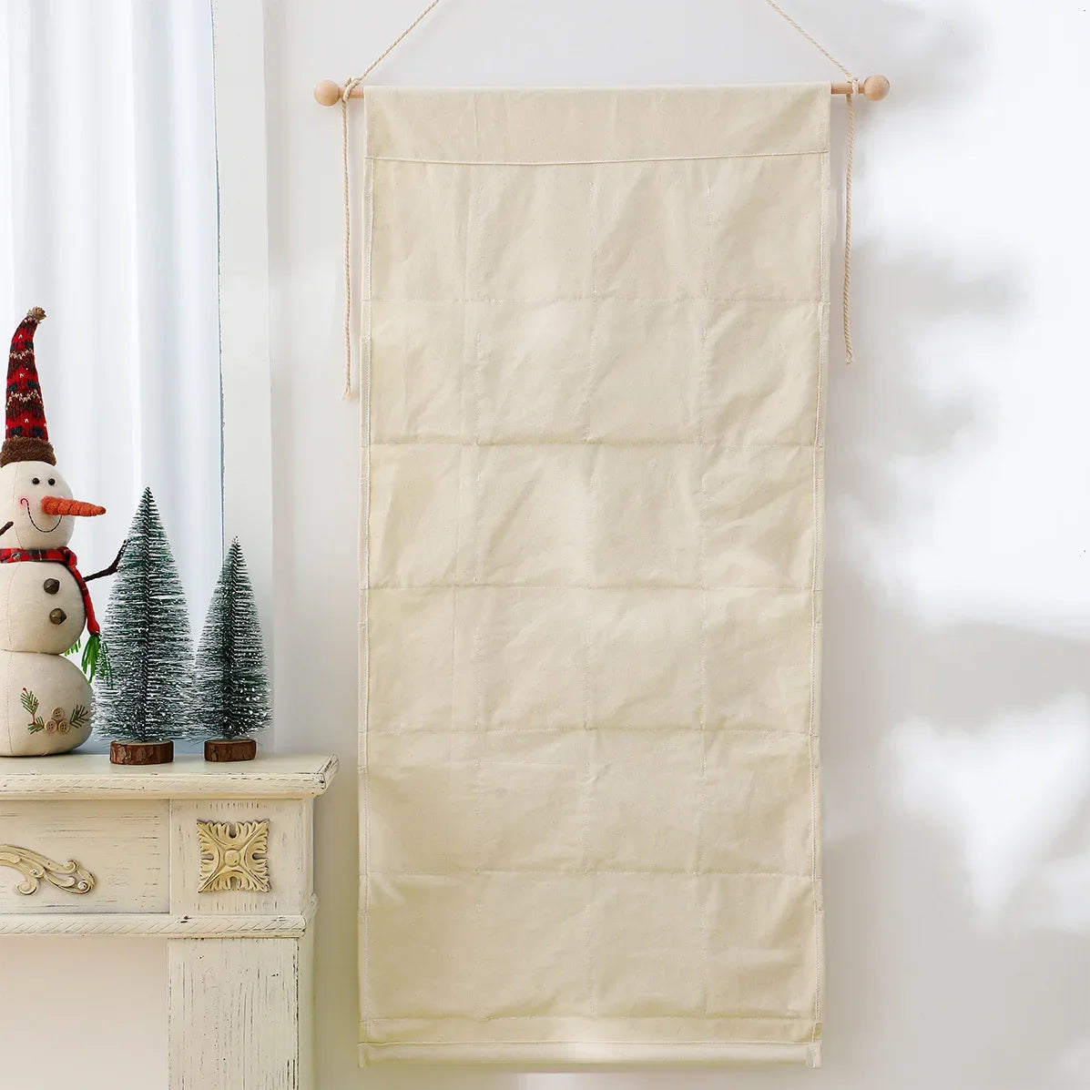 FestiveCanvas | Colorful Hanging Advent Calendar with 24 Storage Pockets 4