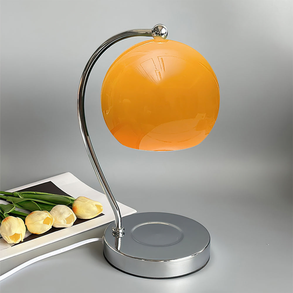 FlameGlow - Table Lamp with Candle-Like Light and Sleek Finish 0