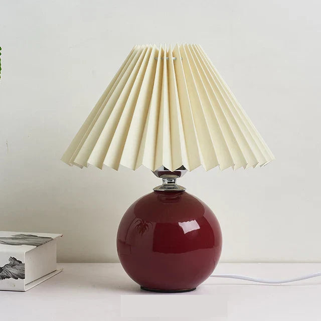 HeritageGlow | Elegant Vintage Table Lamp for Bedroom and Living Room Decor 0