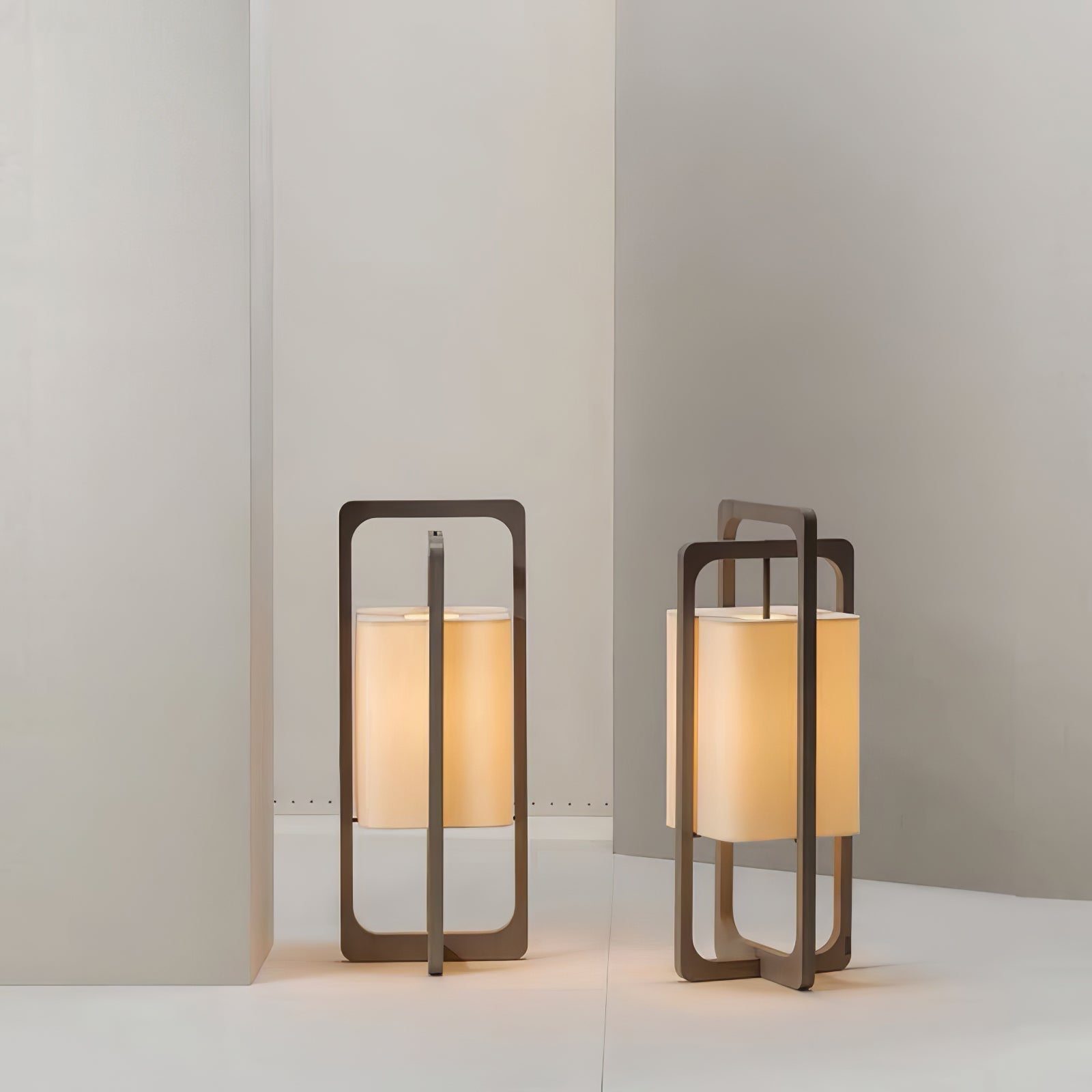 LihouAura - Table Lamp with Refined Design and Intimate Illumination 0