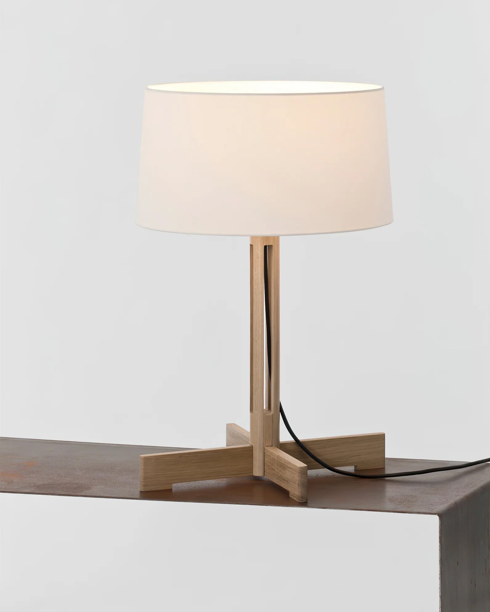 ModGlow - Modern Table Lamp with Soft, Warm Lighting 7