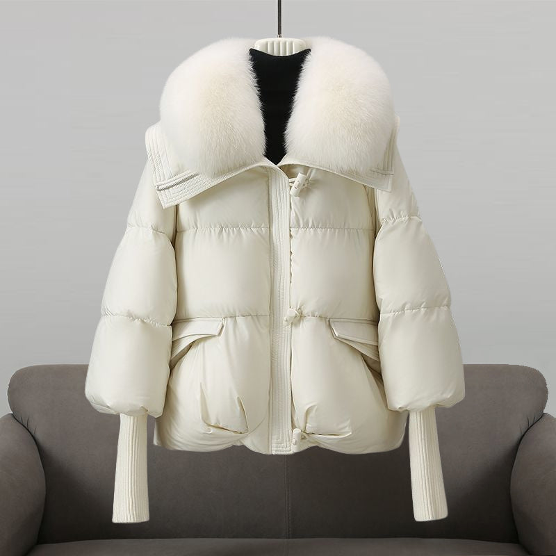 Oslo | Women's Short Coat with Padded Hood for Winter 3
