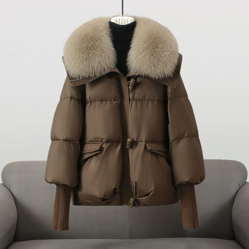 Oslo | Women's Short Coat with Padded Hood for Winter 4
