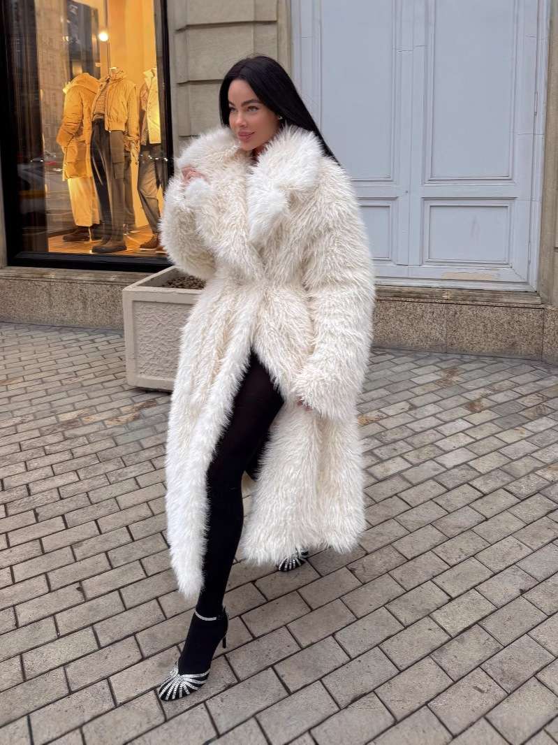 Oversized Women's Jacket Mid-Length – Faux Fur, Open Front and Shaggy Texture for Stylish Fall and Winter Outfits 1