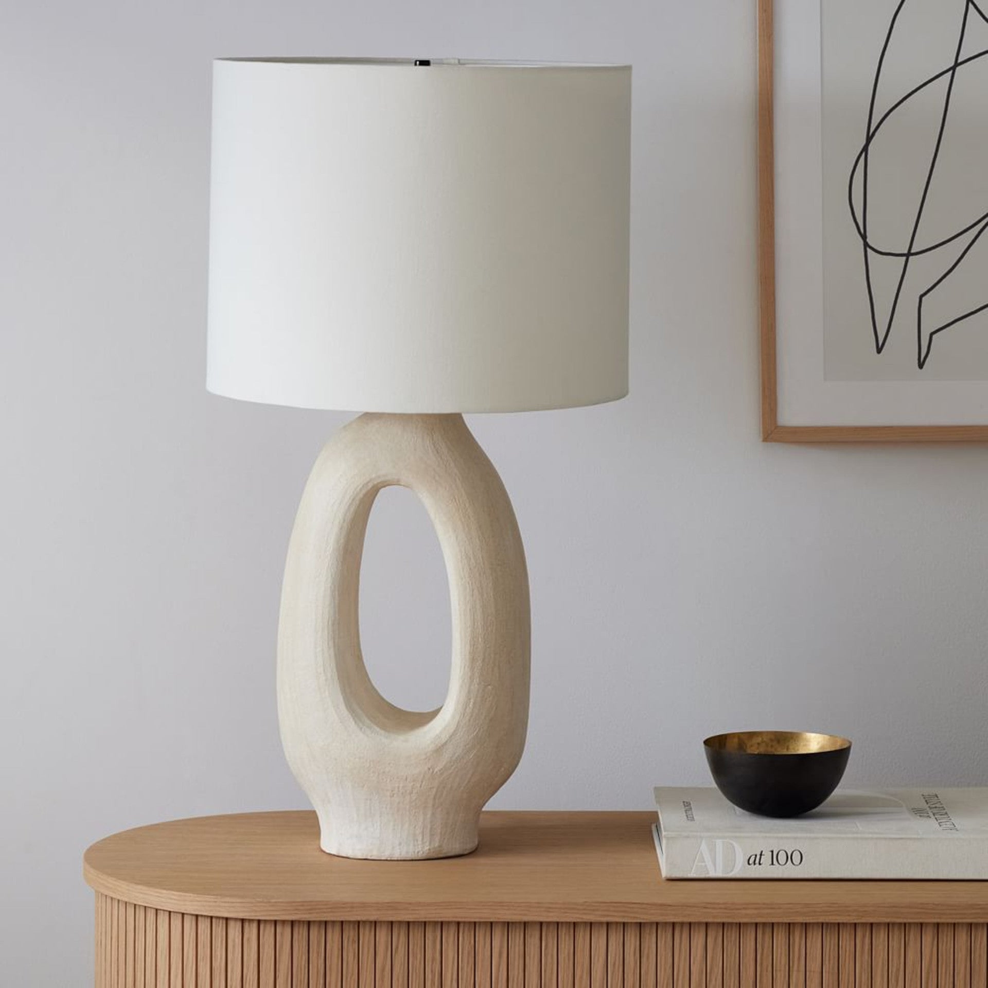 SculptGlow – Resin Table Lamp with Soft Linen Shade 0
