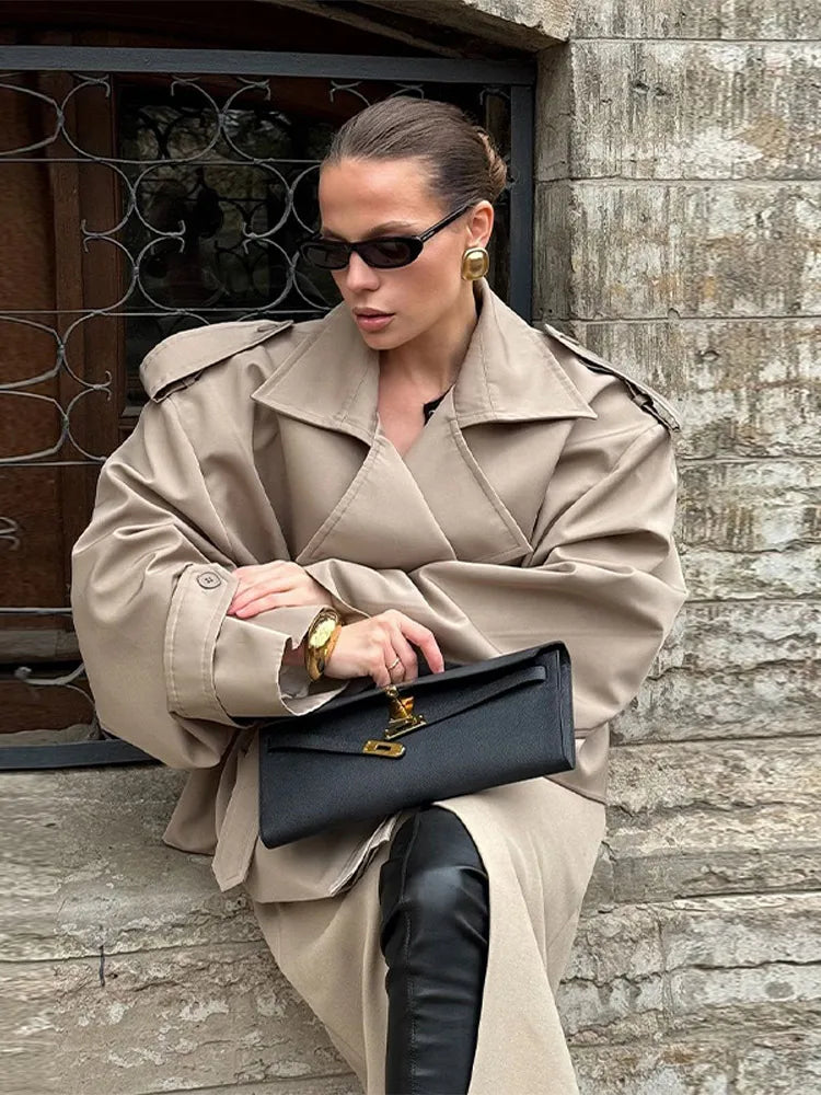 Vintage Women's Short Trench Coat with Turn-Down Collar and Shoulder Pads - Chic Women's Jacket 1
