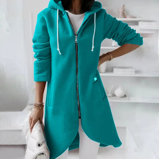 WinterHaven – Soft women's jacket with hood and pockets for coziness and stylish everyday moments 2