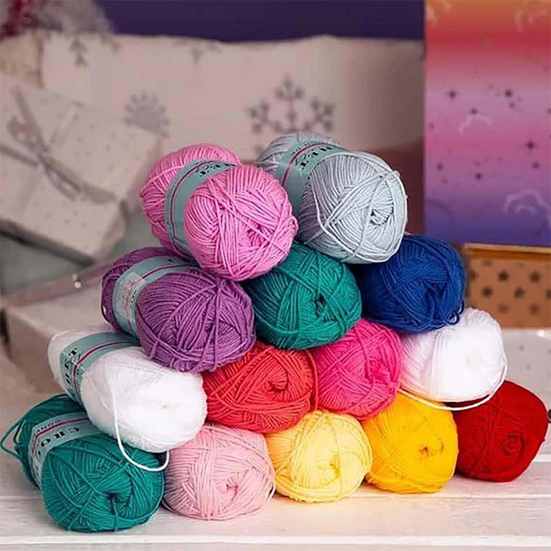 YarnBliss | Creative Festive Knitting Project Set for 25 Days of DIY Fun 4